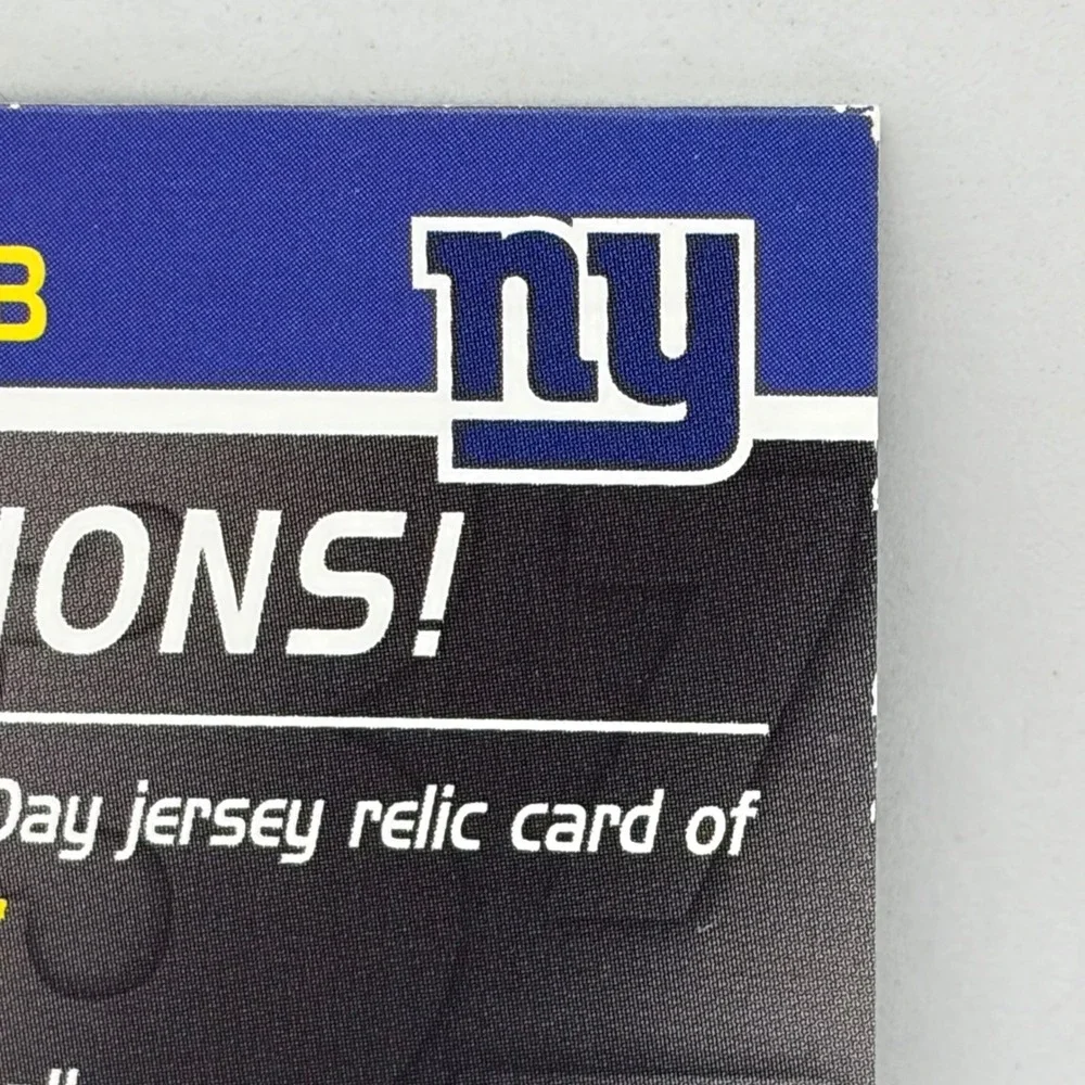 Eli Manning 2004 Bowman Football Draft Day Selection Jersey Relic Card DJ-EM NY